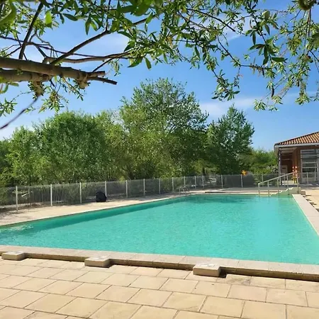 Avec Piscine Privee Et Jacuzzi Prive