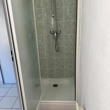 Avec Piscine Privee Et Jacuzzi Prive *